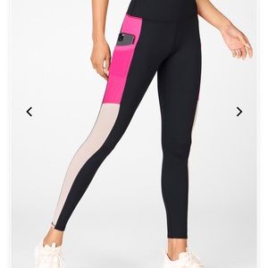 Fabletics Mila high waisted leggings- xs